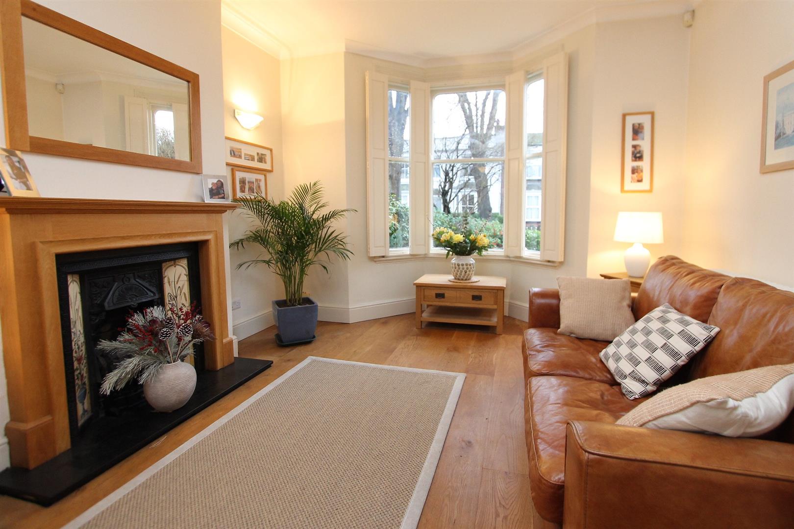 3 bed property in South Road, Stourbridge